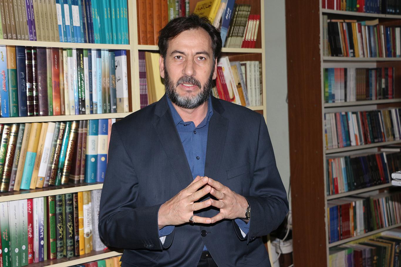 Yazar Kılınç: "Kürt meselesi Türkiye, İran, Irak ve Suriye’nin en önemli meselesidir" Yazar Kılınç: "Kürt meselesi Türkiye, İran, Irak ve Suriye’nin en önemli meselesidir"
